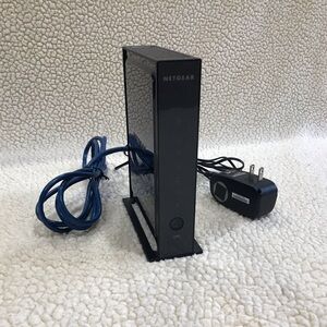 NETGEAR N300 Wireless N Router
WNR2000
blue internet cable & AC-DC Adapter cord
